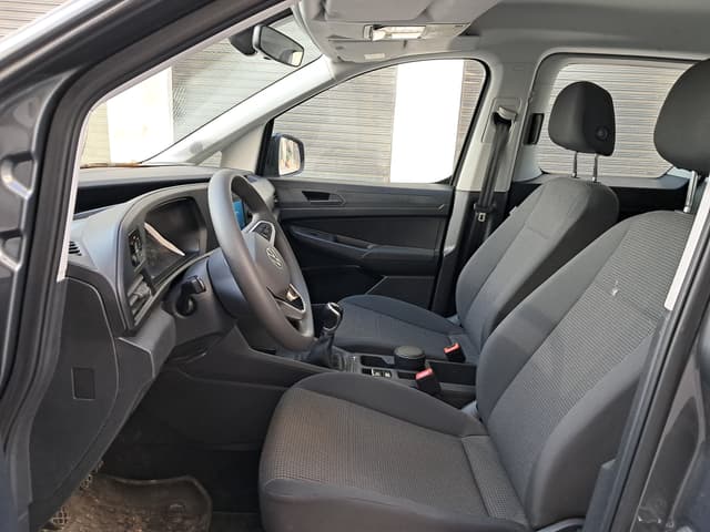 volkswagen caddy FRONT_SEAT