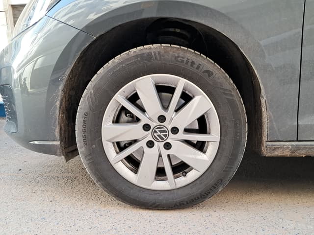 volkswagen caddy WHEEL_AVG