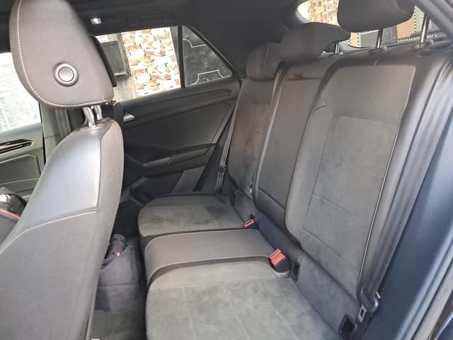 volkswagen t roc REAR_SEAT