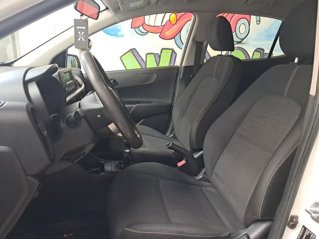 Kia Picanto FRONT_SEAT