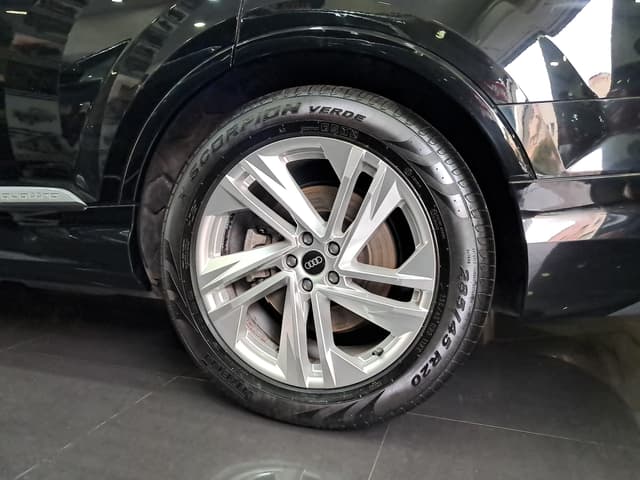 Audi Q7 WHEEL_AVD