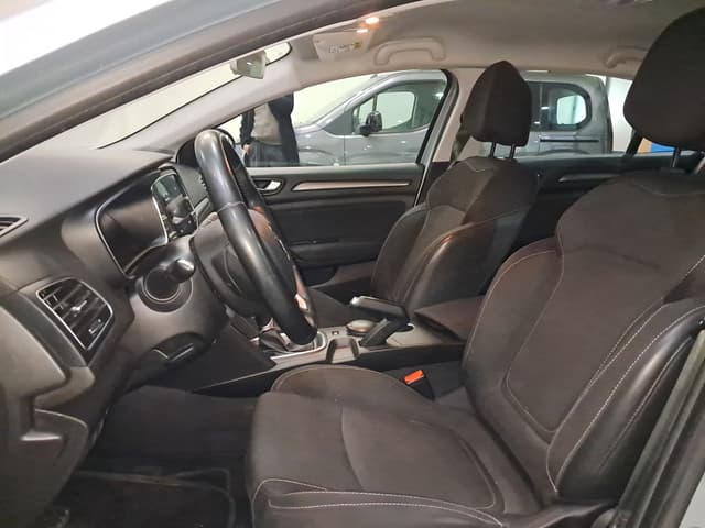 Renault Mégane FRONT_SEAT