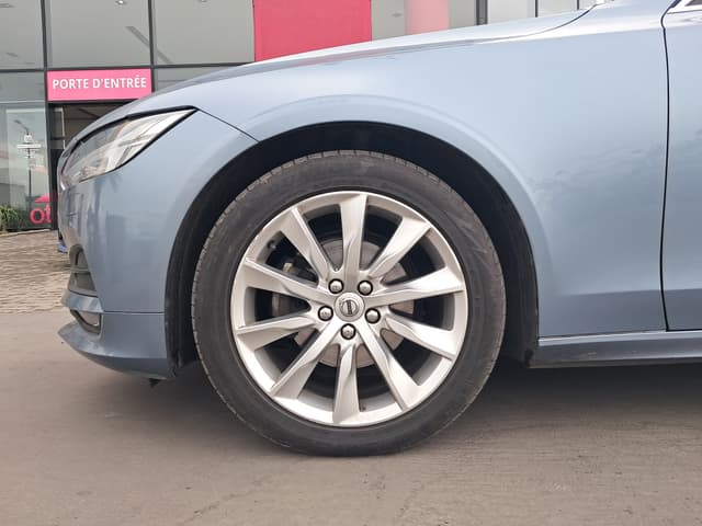 Volvo S90 WHEEL_AVG