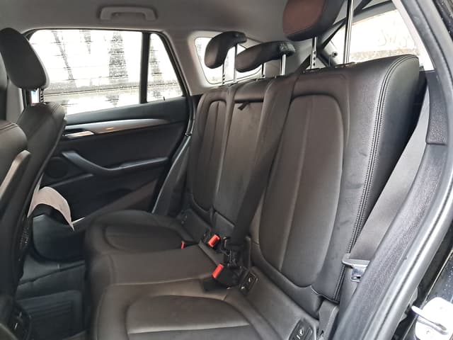 Bmw X1 REAR_SEAT