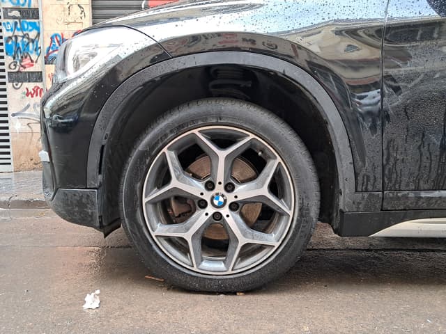Bmw X1 WHEEL_AVG