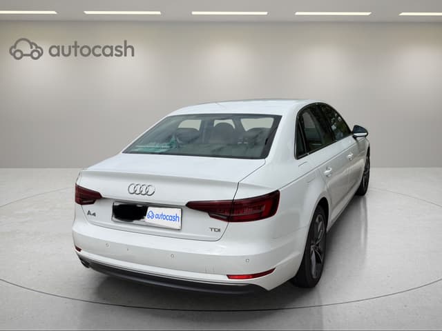 Audi A4 REAR