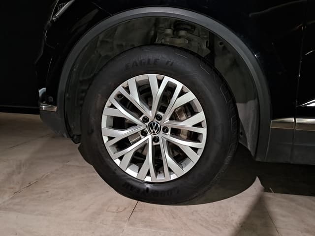 Volkswagen Touareg WHEEL_AVG