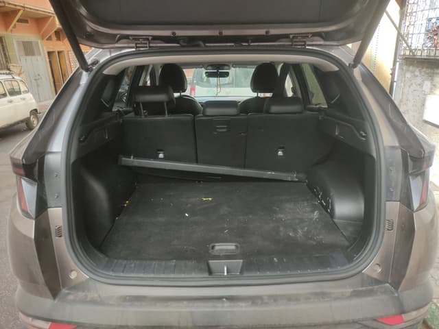 Hyundai Tucson TRUNK