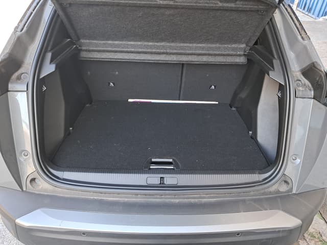 Peugeot 2008 TRUNK