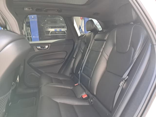Volvo XC60 REAR_SEAT