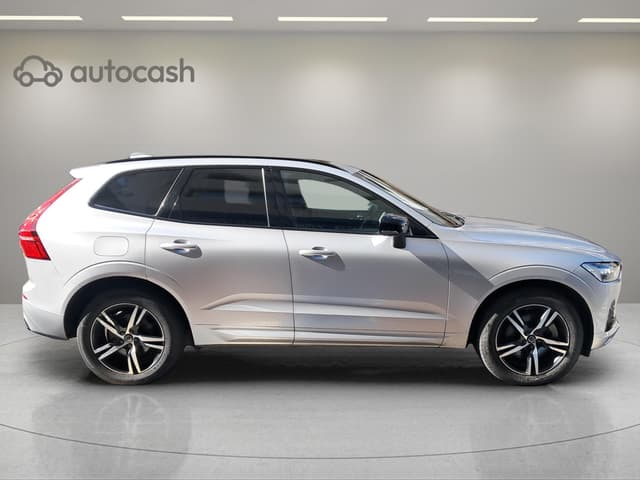 Volvo XC60 RIGHT