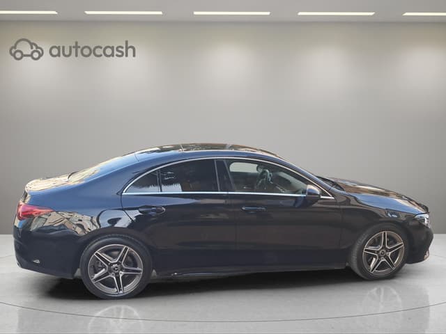 Mercedes CLA Coupé RIGHT