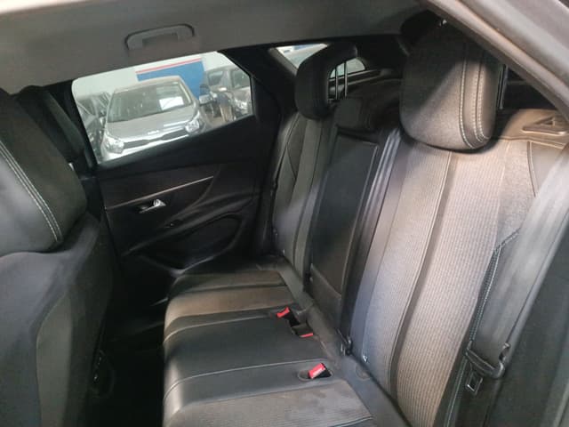 Peugeot 3008 REAR_SEAT
