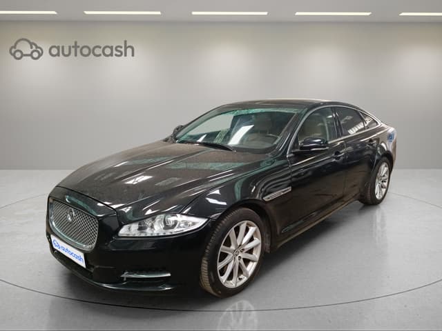 Jaguar XJ PROFILE