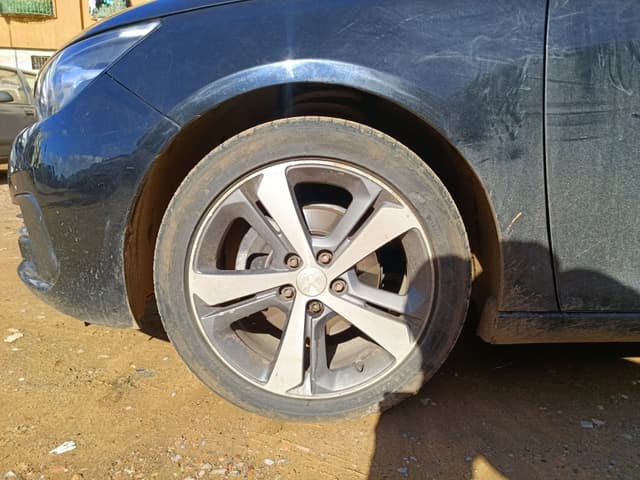 Peugeot 308 WHEEL_AVG