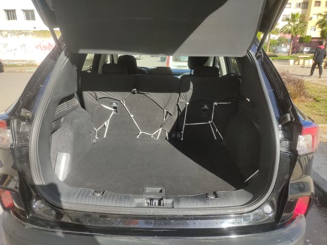 Ford Kuga TRUNK