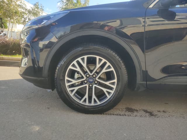 Ford Kuga WHEEL_AVG