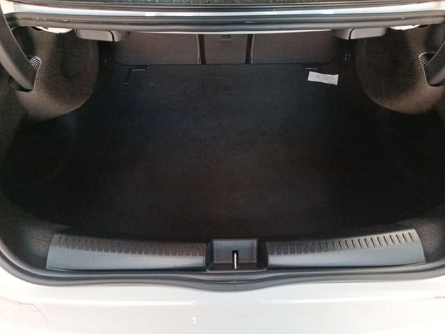 Mercedes CLA Coupé TRUNK