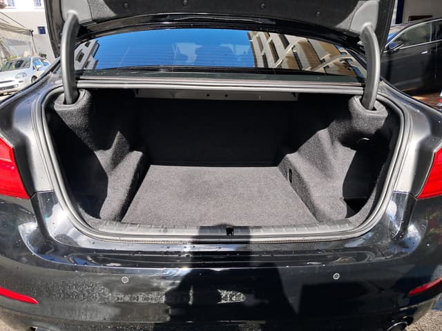 Bmw Série 5 TRUNK