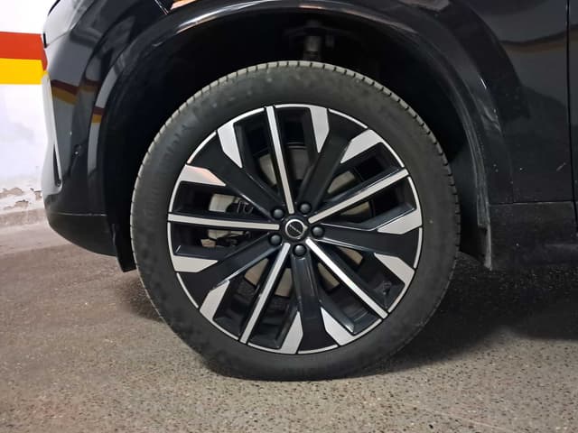 Volvo XC90 WHEEL_AVG