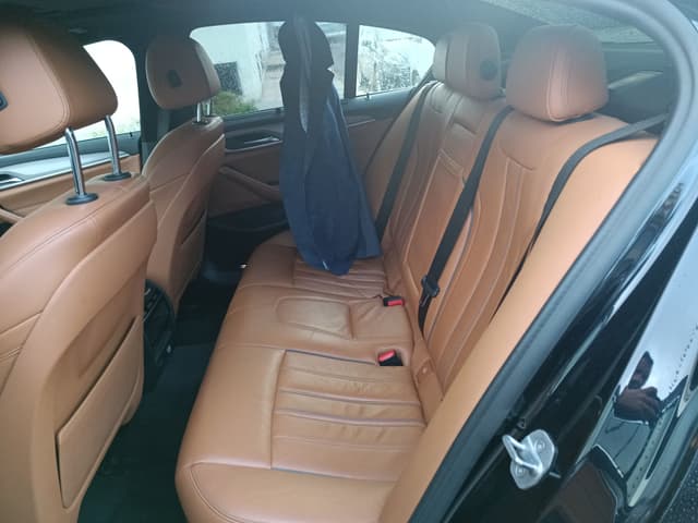 Bmw Série 5 REAR_SEAT