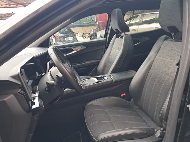Renault Austral FRONT_SEAT