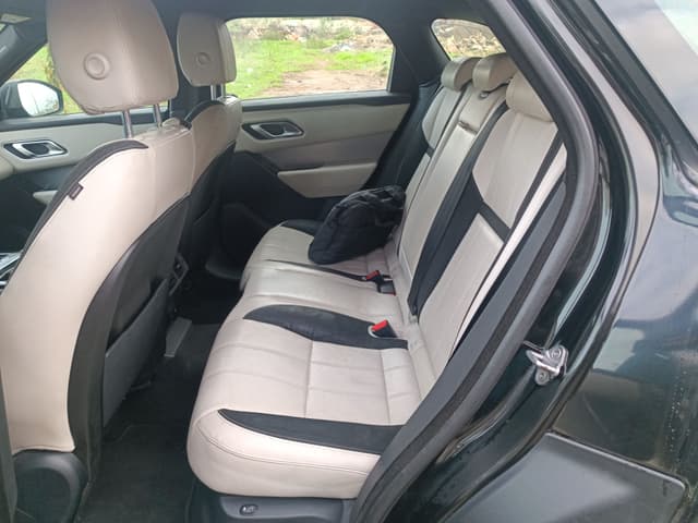 Land rover Range Rover Velar REAR_SEAT