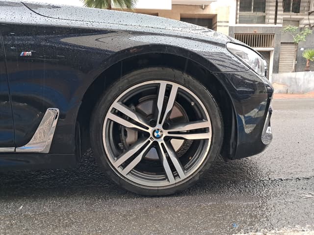 Bmw Série 7 WHEEL_AVD