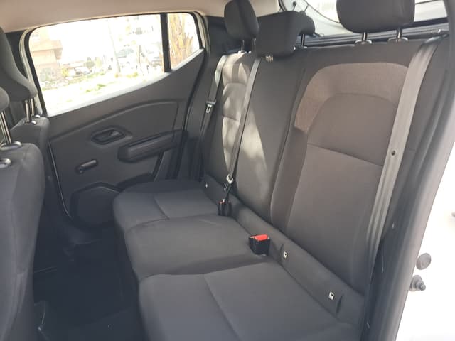 Dacia Sandero REAR_SEAT