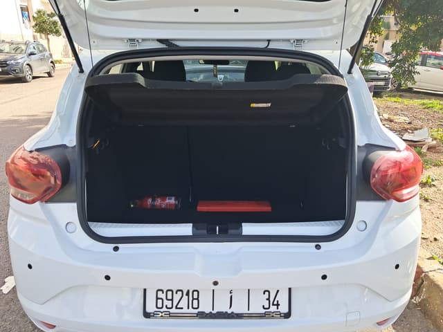 Dacia Sandero TRUNK