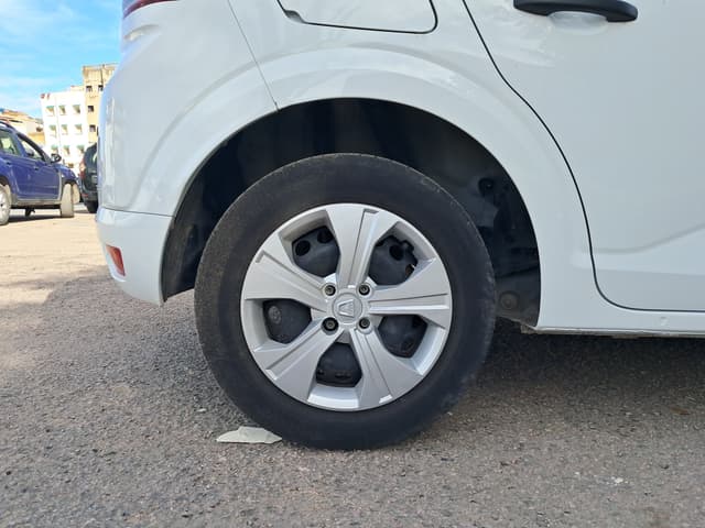 Dacia Sandero WHEEL_ARD