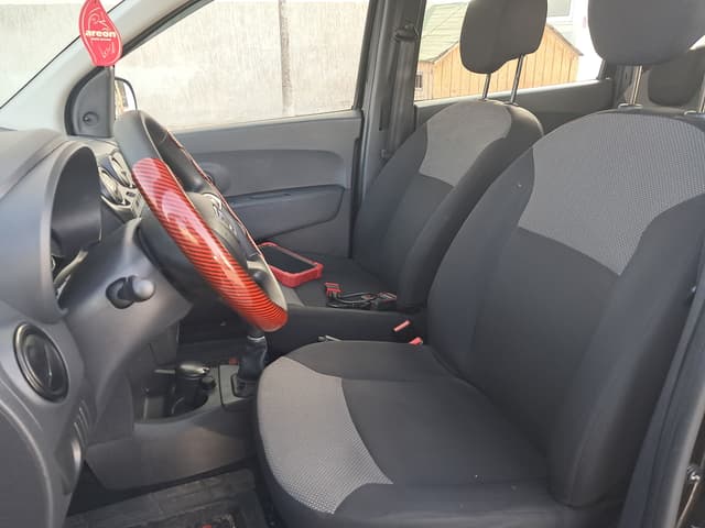 Dacia Lodgy FRONT_SEAT