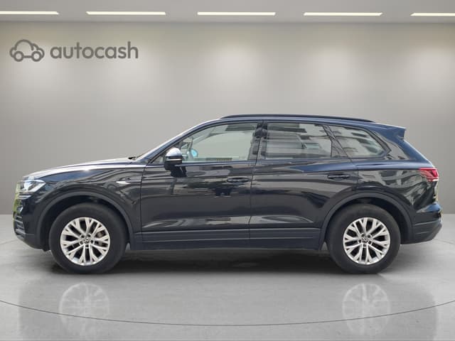 Volkswagen Touareg LEFT