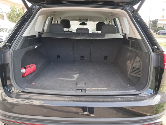Volkswagen Touareg TRUNK