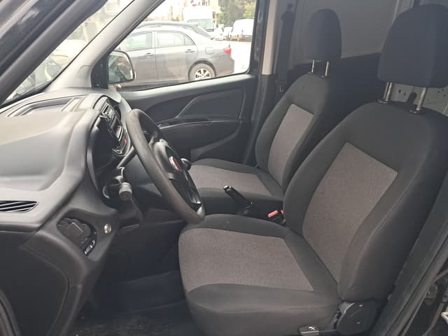 Fiat Doblo Van FRONT_SEAT