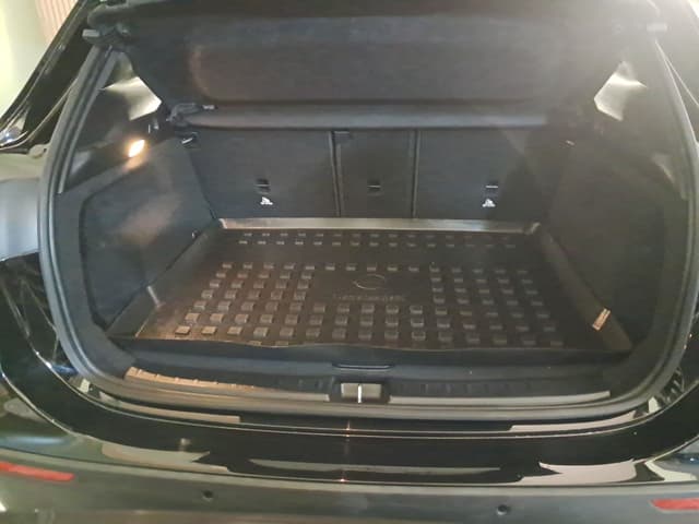 Mercedes GLA TRUNK