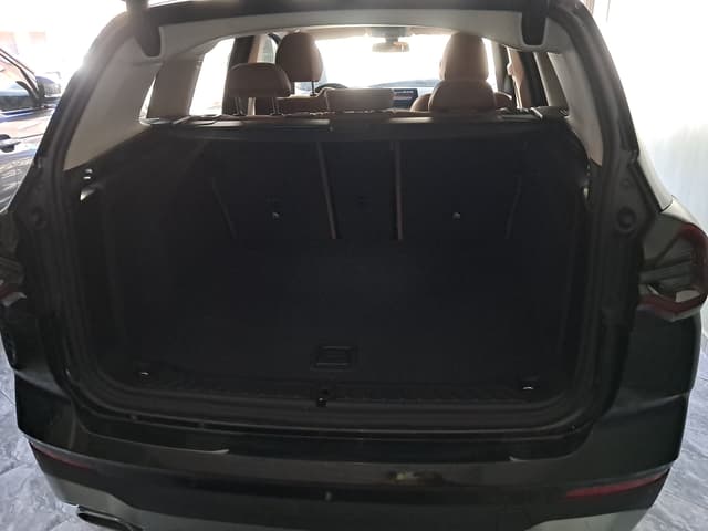 Bmw X3 TRUNK