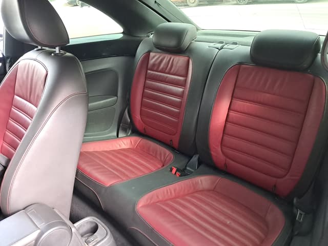 Volkswagen Coccinelle REAR_SEAT