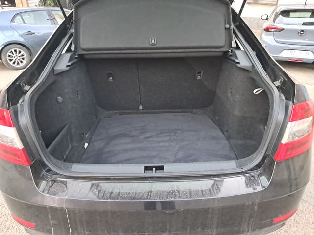 Skoda Octavia TRUNK