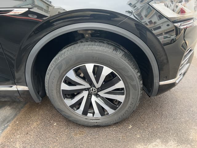 Volkswagen Touareg WHEEL_AVD