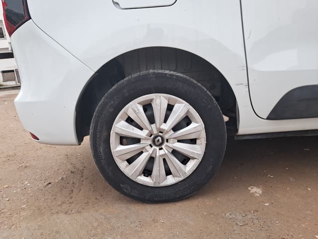 Renault Express WHEEL_ARD