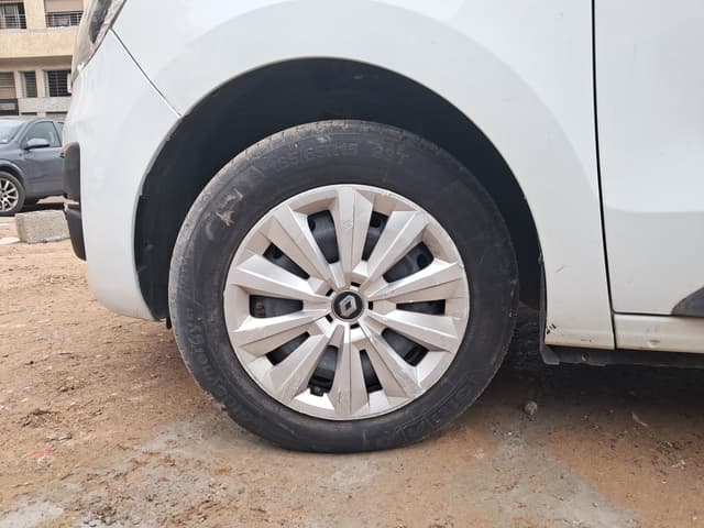 Renault Express WHEEL_AVG