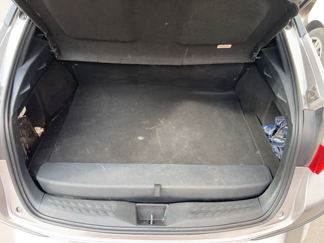 Toyota C HR TRUNK