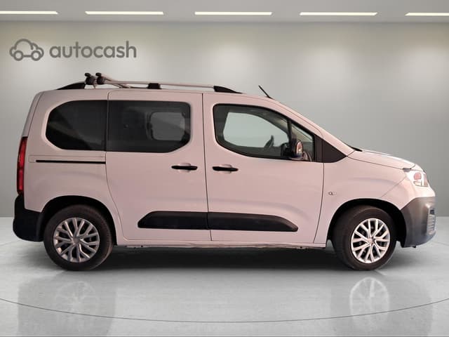 Fiat Doblo RIGHT