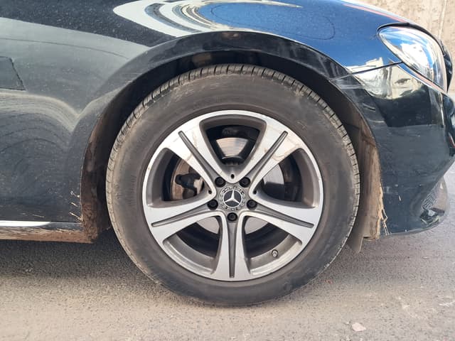 Mercedes Classe E WHEEL_AVD