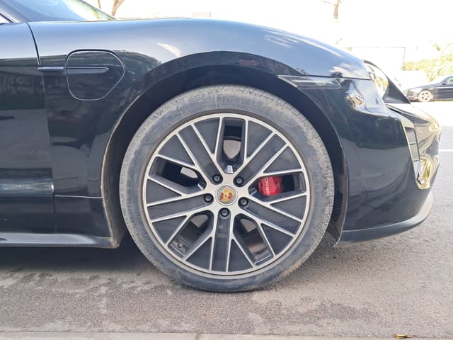 Porsche Taycan WHEEL_ARG