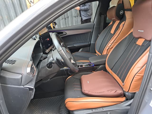 Cupra Formentor FRONT_SEAT
