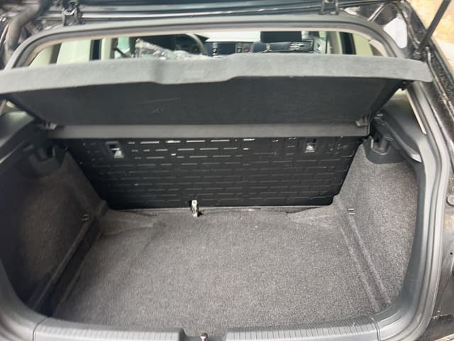 Volkswagen Polo TRUNK