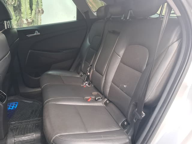 Hyundai Tucson REAR_SEAT