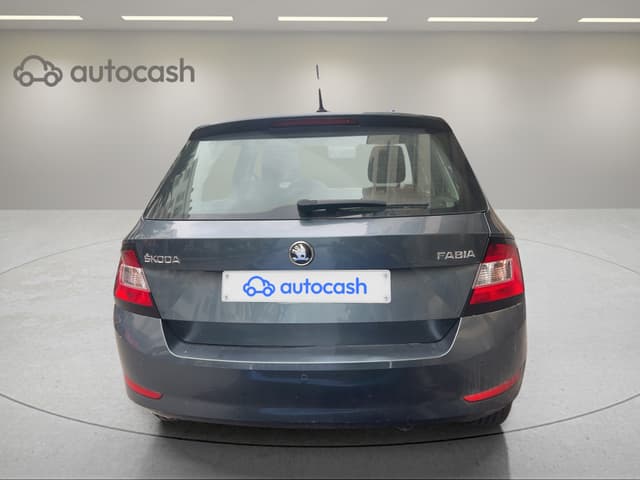 Skoda Fabia REAR